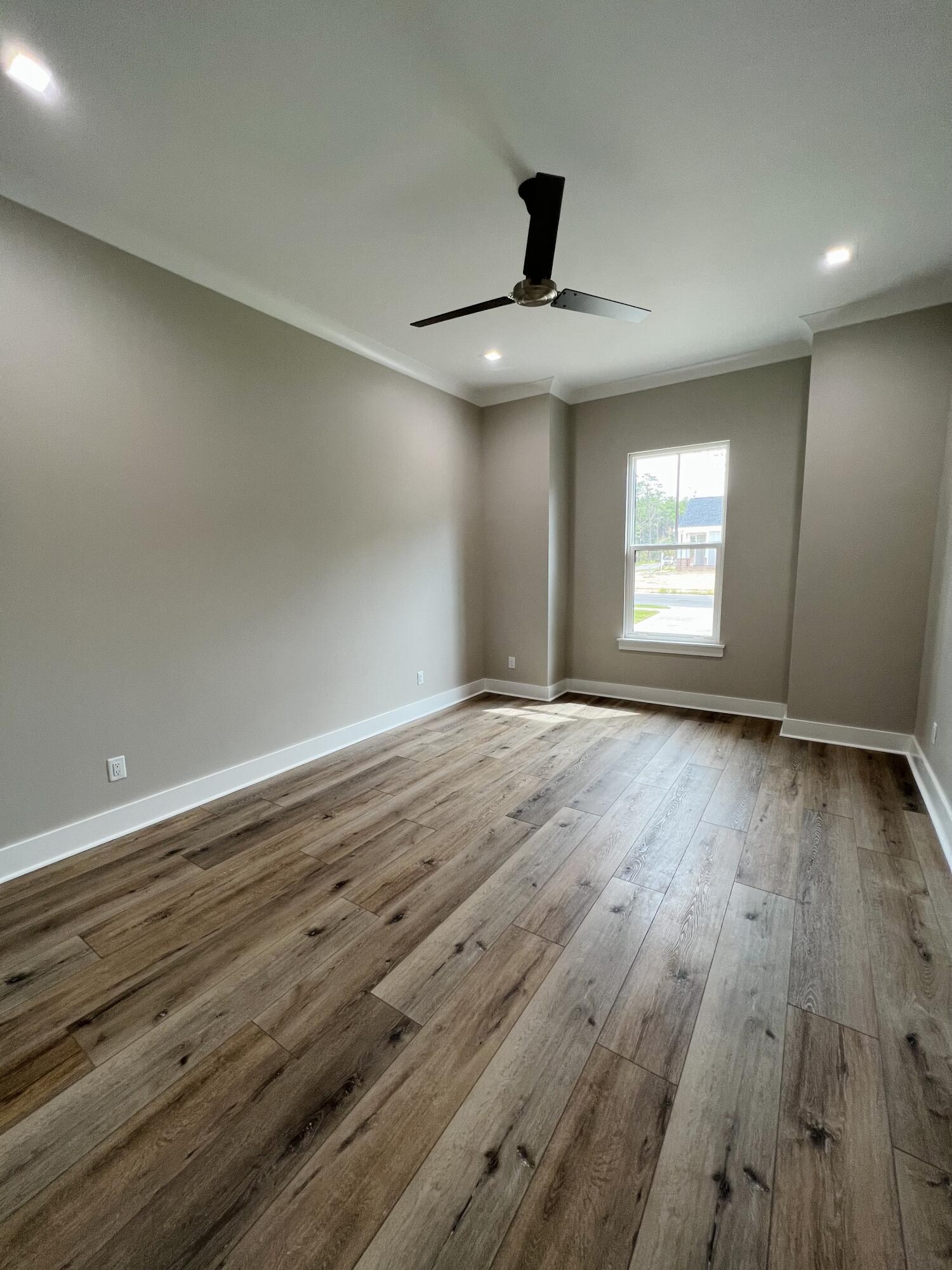 Deer Moss Creek - Residential