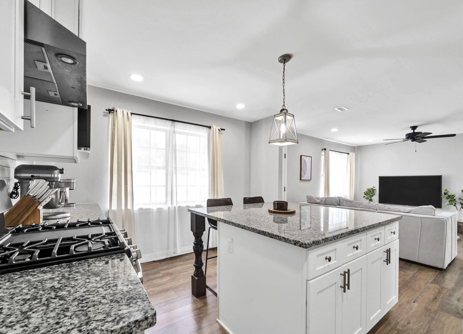 OAK TREE PARK - Residential