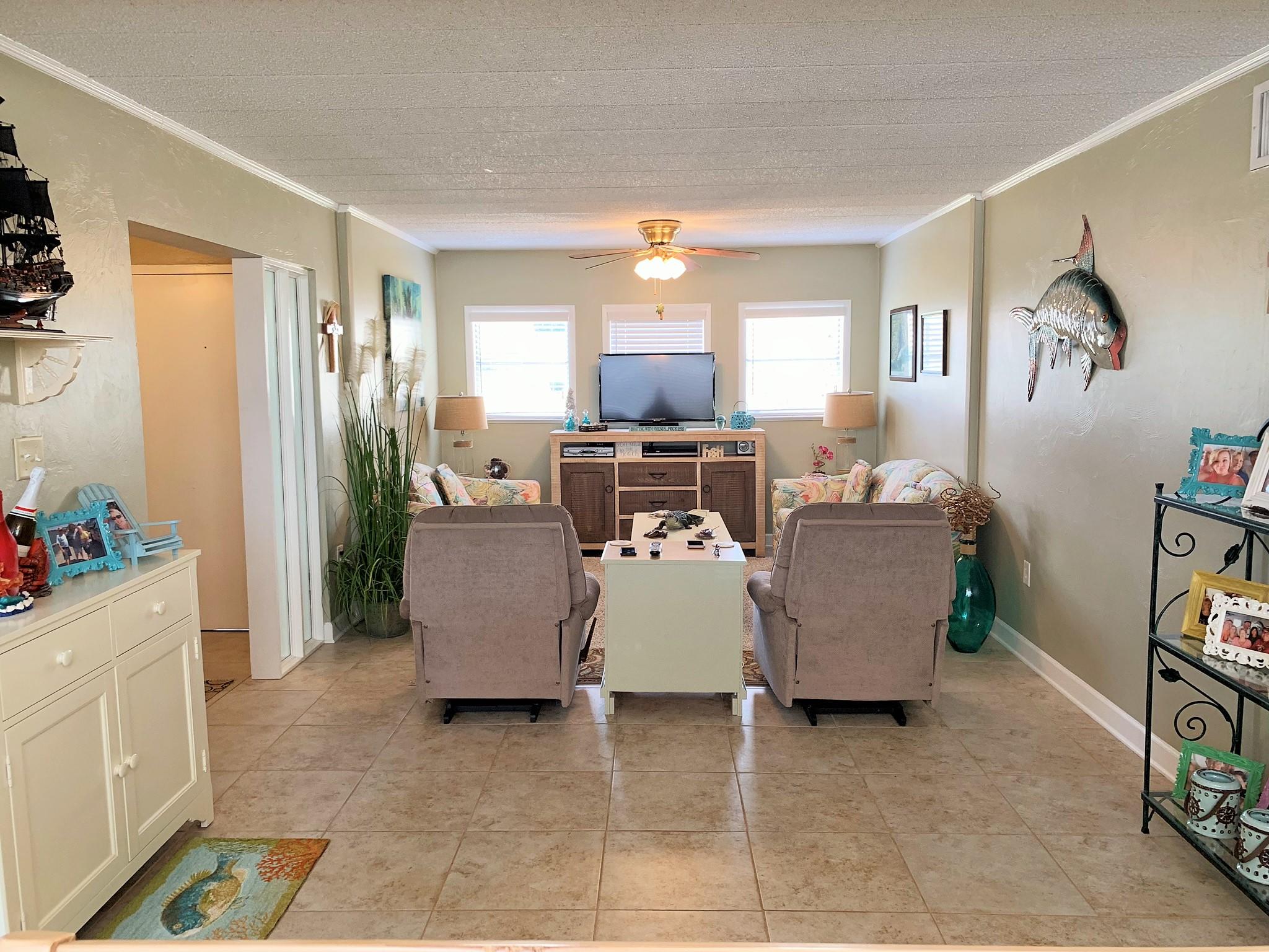 SEA PALM CONDO - Residential