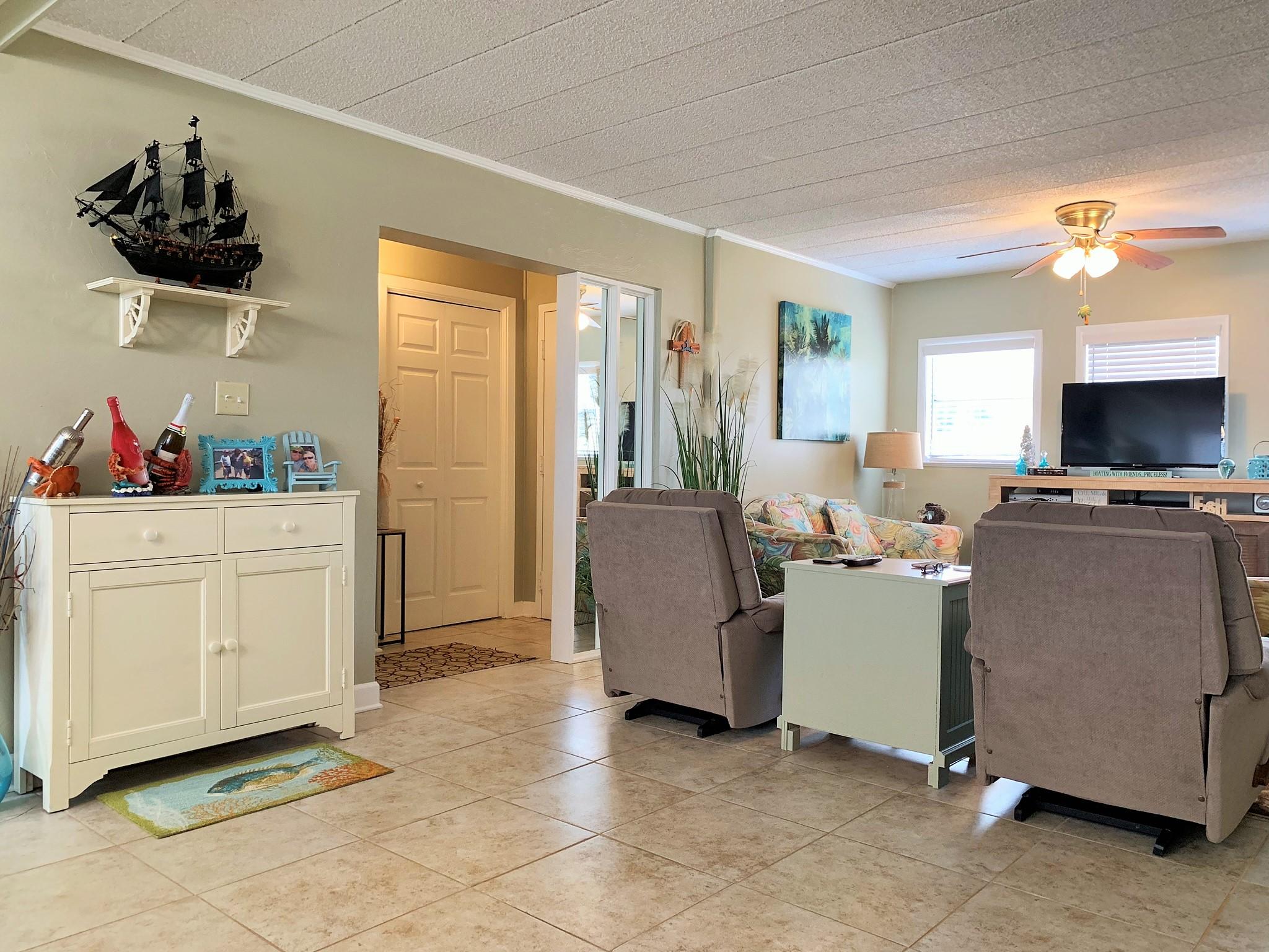 SEA PALM CONDO - Residential