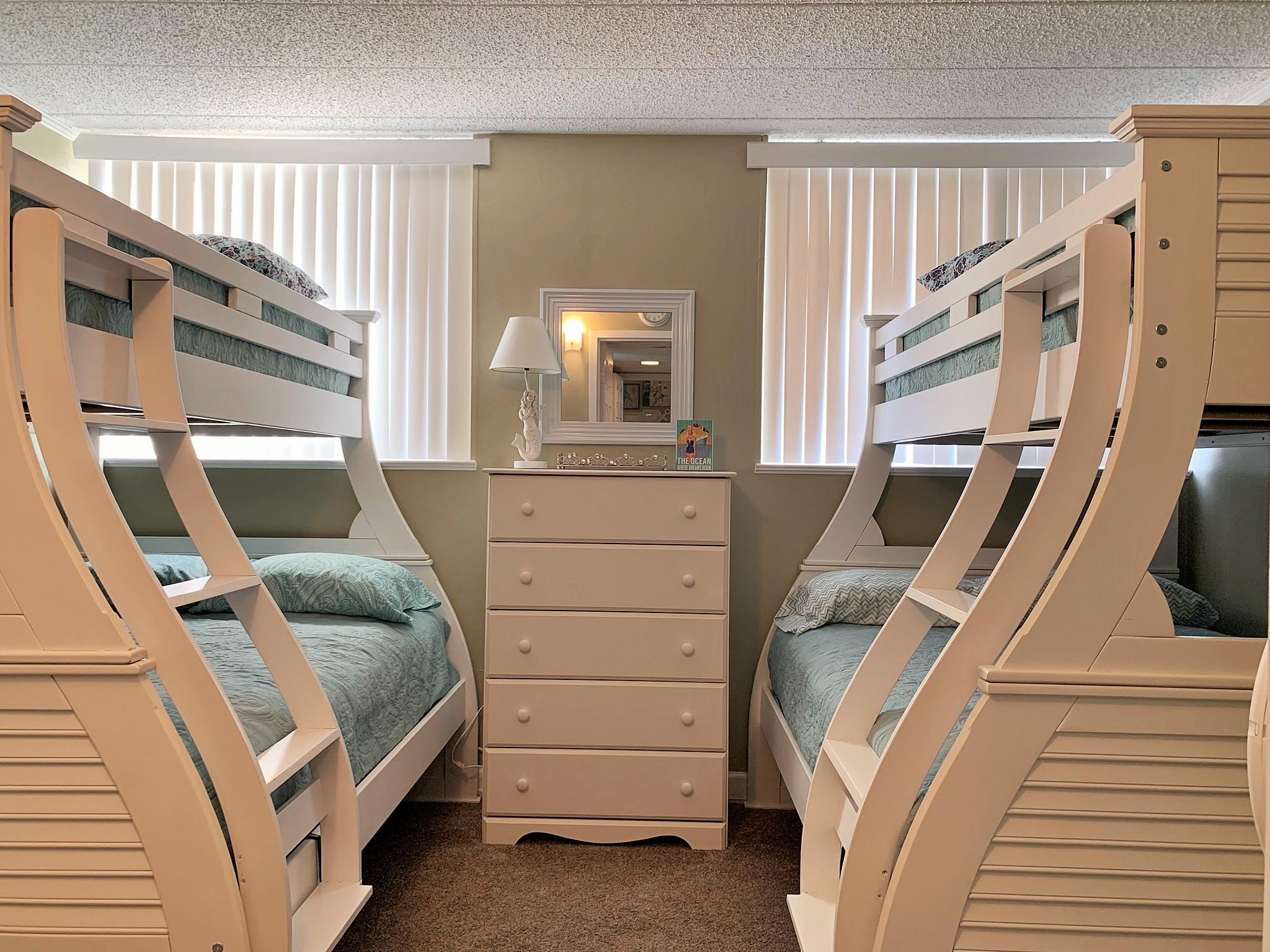 SEA PALM CONDO - Residential