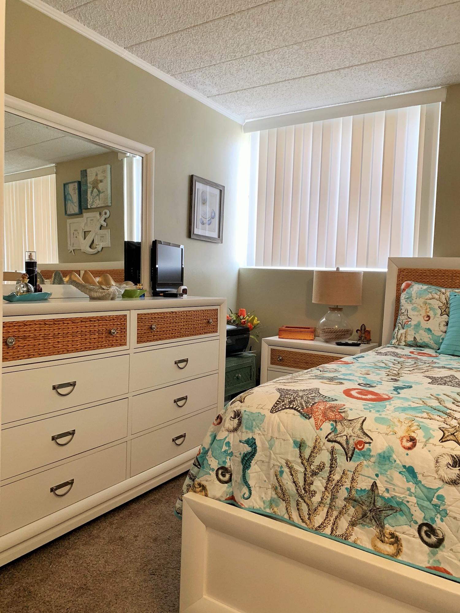 SEA PALM CONDO - Residential