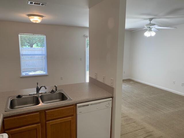 BAYWOOD T/H - Residential Lease