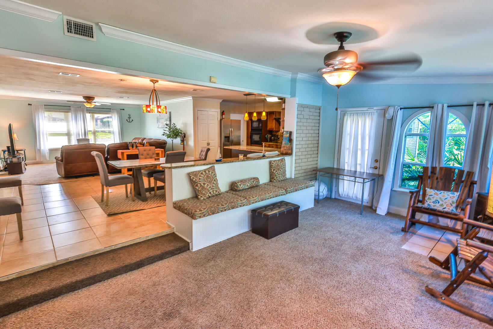 COLONIAL HEIGHTS - Residential Lease