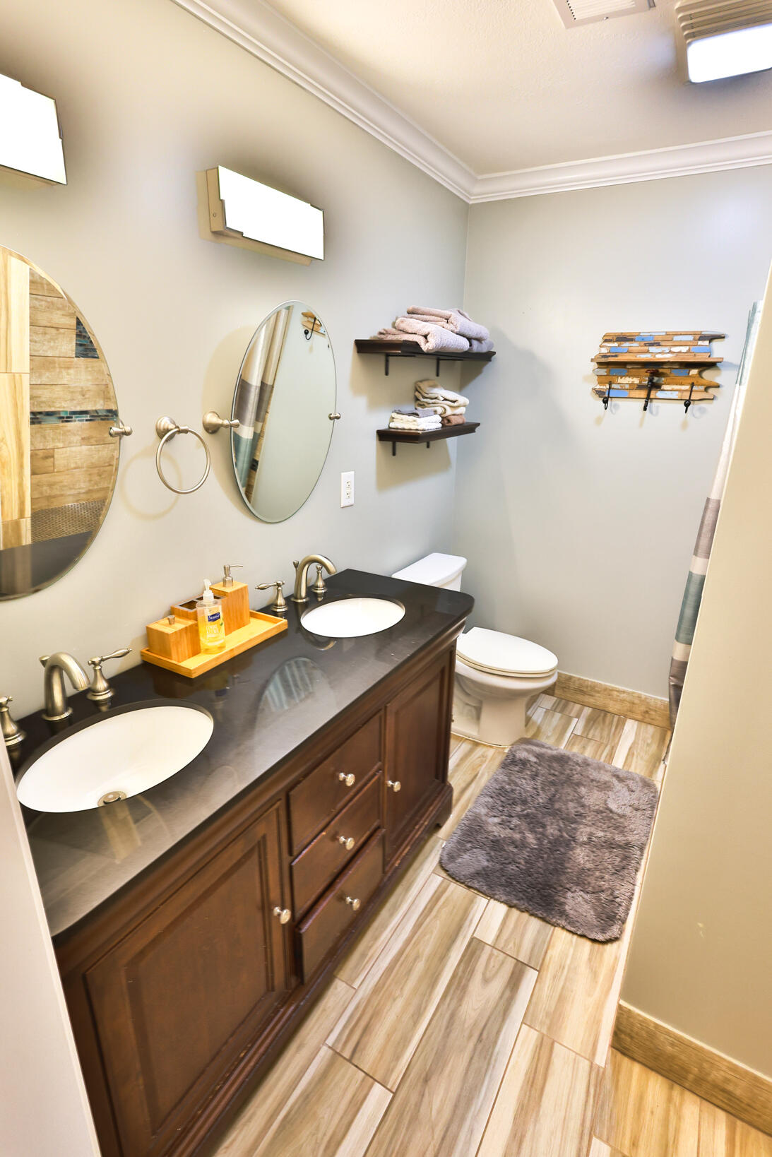 COLONIAL HEIGHTS - Residential Lease