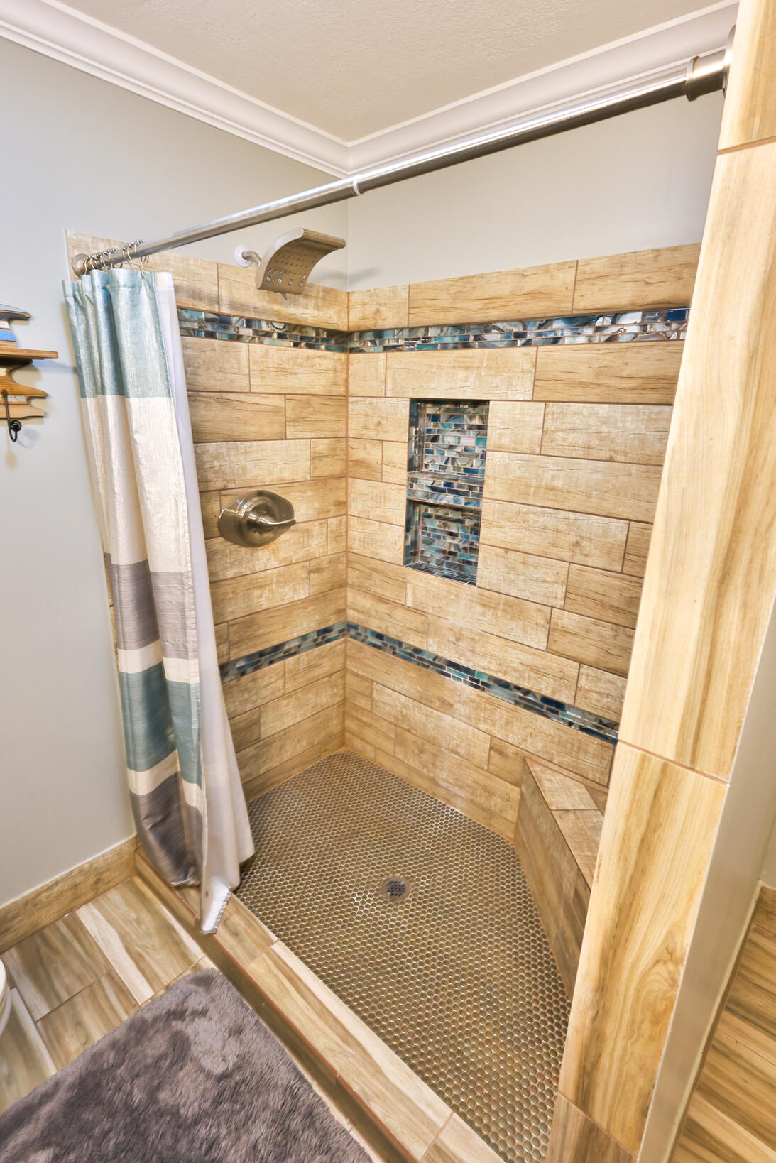 COLONIAL HEIGHTS - Residential Lease