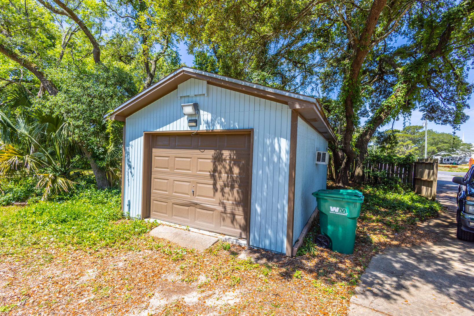 COLONIAL HEIGHTS - Residential Lease