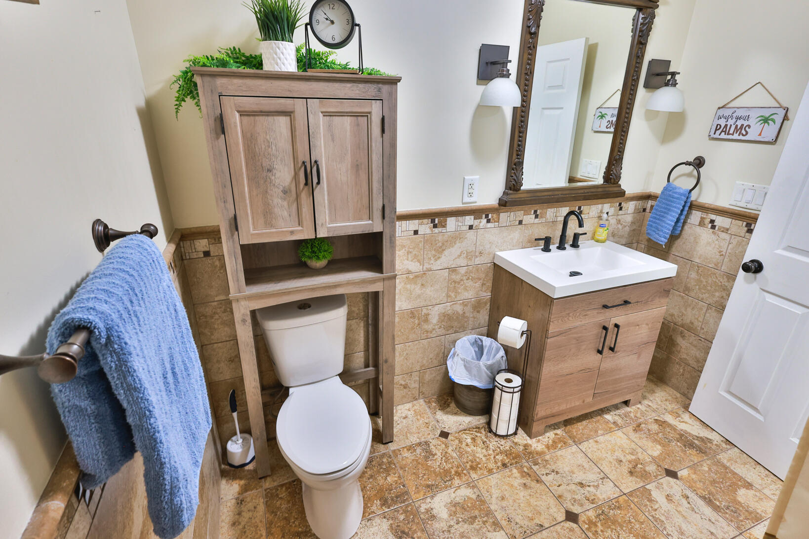 COLONIAL HEIGHTS - Residential Lease