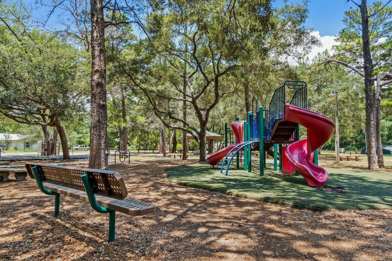 LONGWOOD S/D 1ST ADDN - Residential