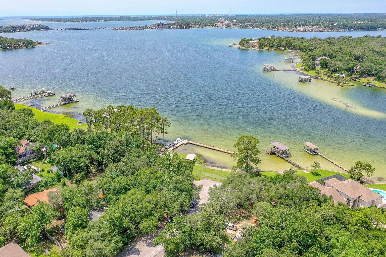 LONGWOOD S/D 1ST ADDN - Residential