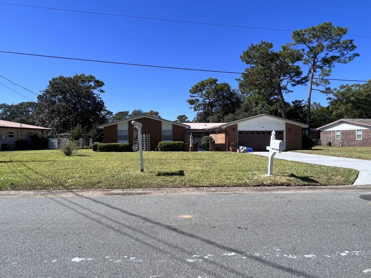 LONGWOOD S/D 1ST ADDN - Residential