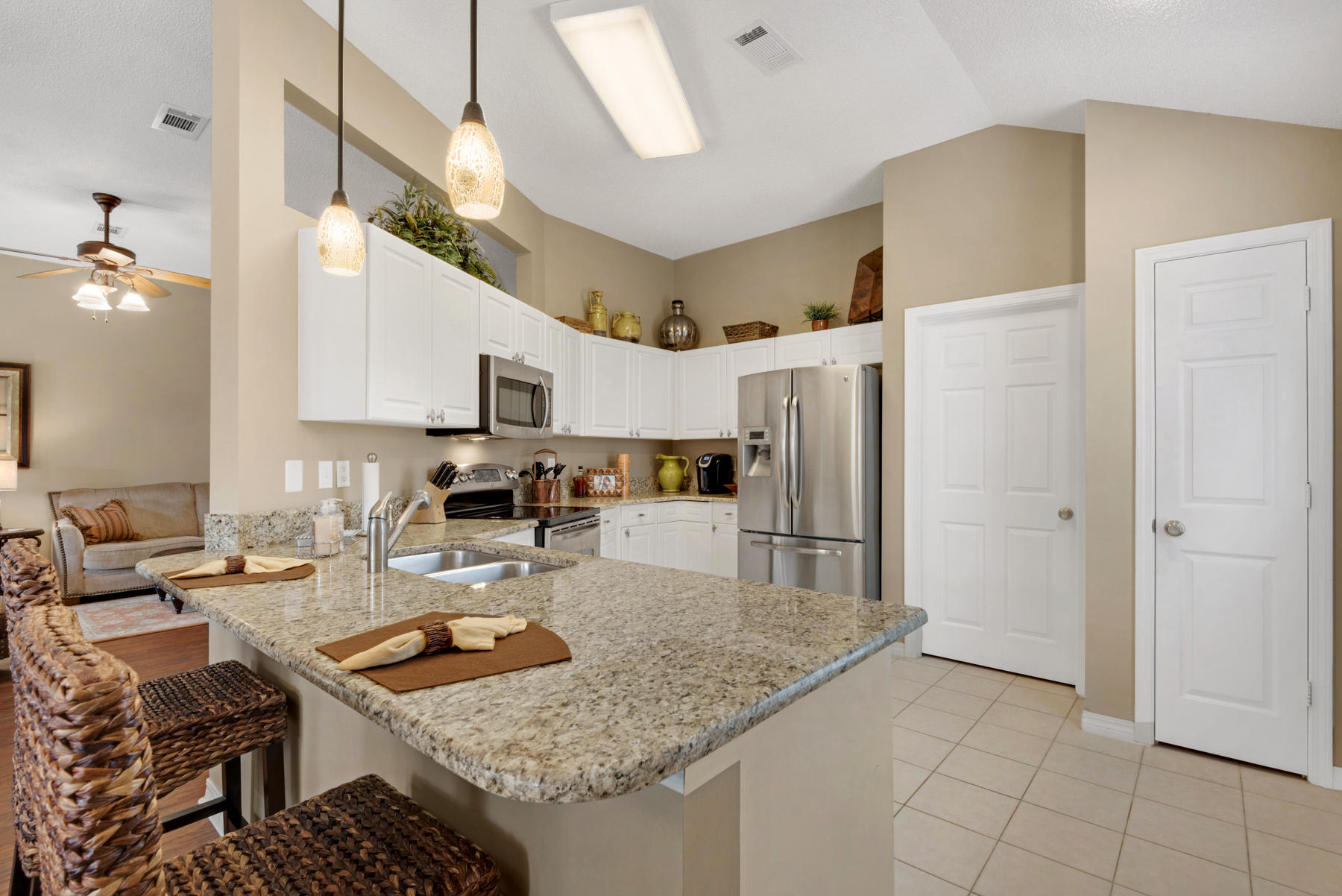 BAYSIDE - Residential