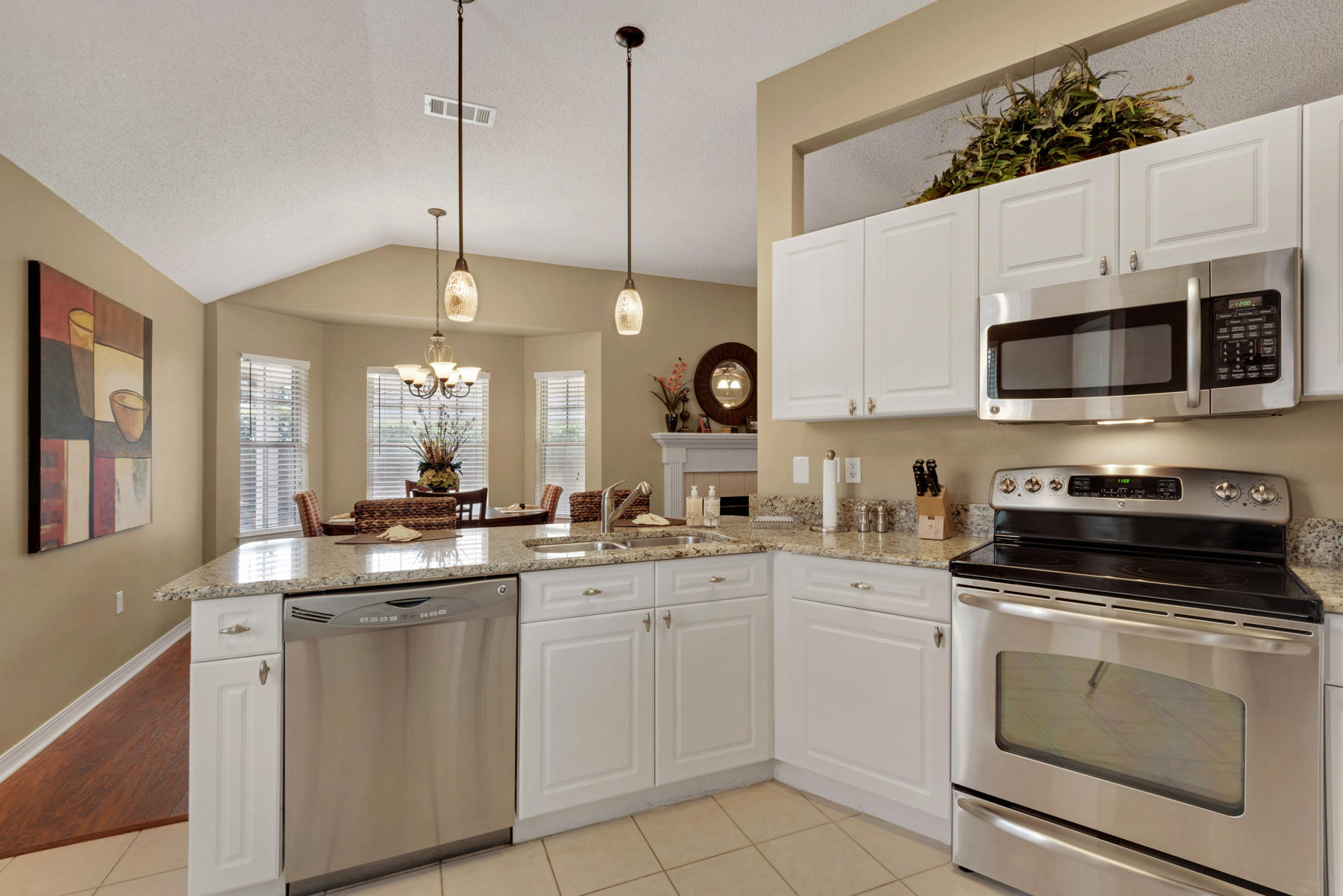 BAYSIDE - Residential