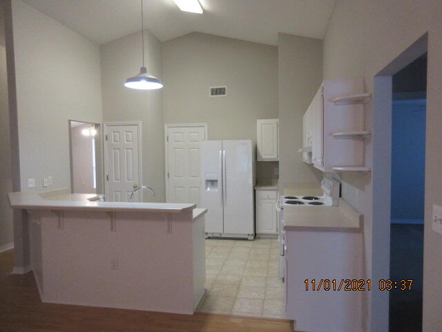 EMERALD VILLAGE S/D - Residential Lease