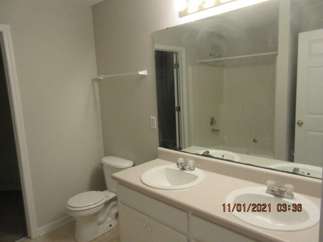 EMERALD VILLAGE S/D - Residential Lease