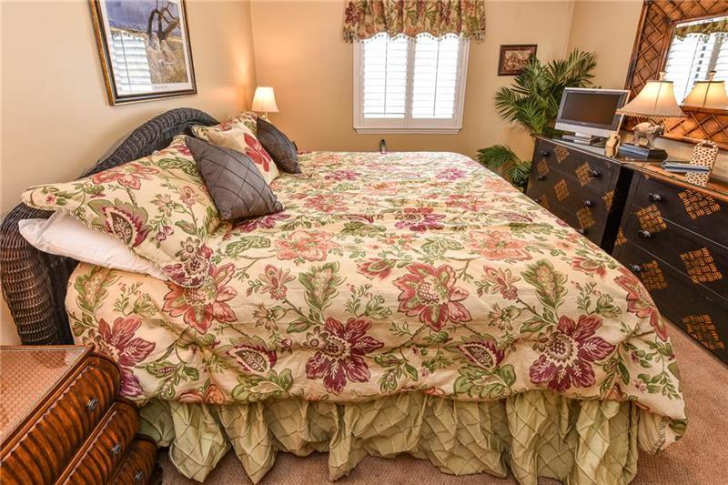 SEAFARER CONDO - Residential