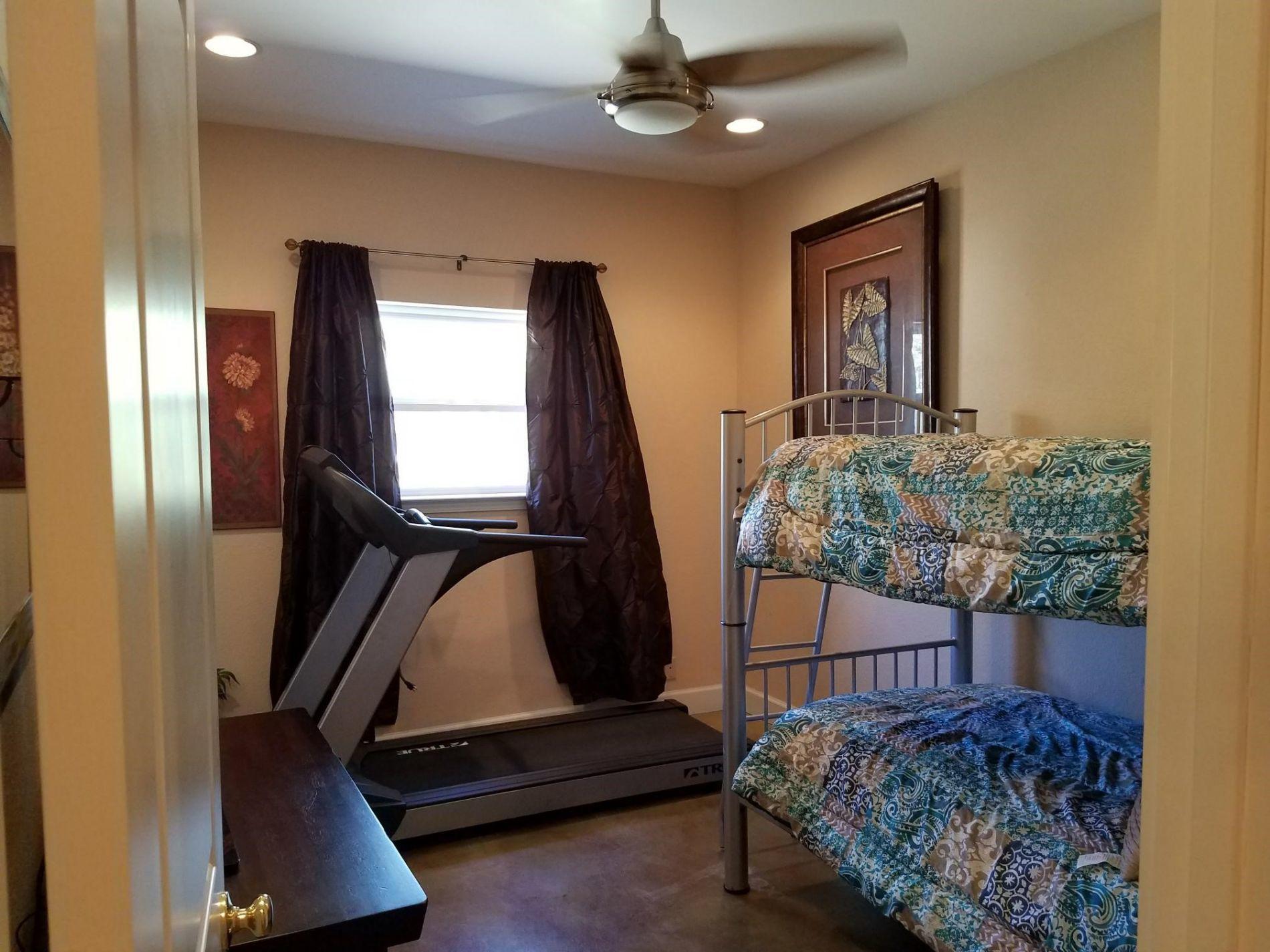 PELICAN BAY S/D - Residential