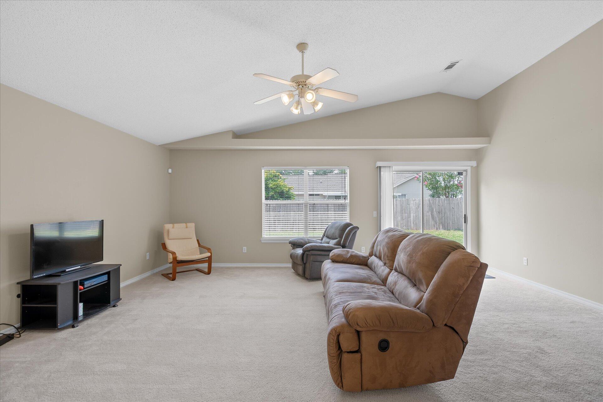 REDSTONE ESTATES - Residential