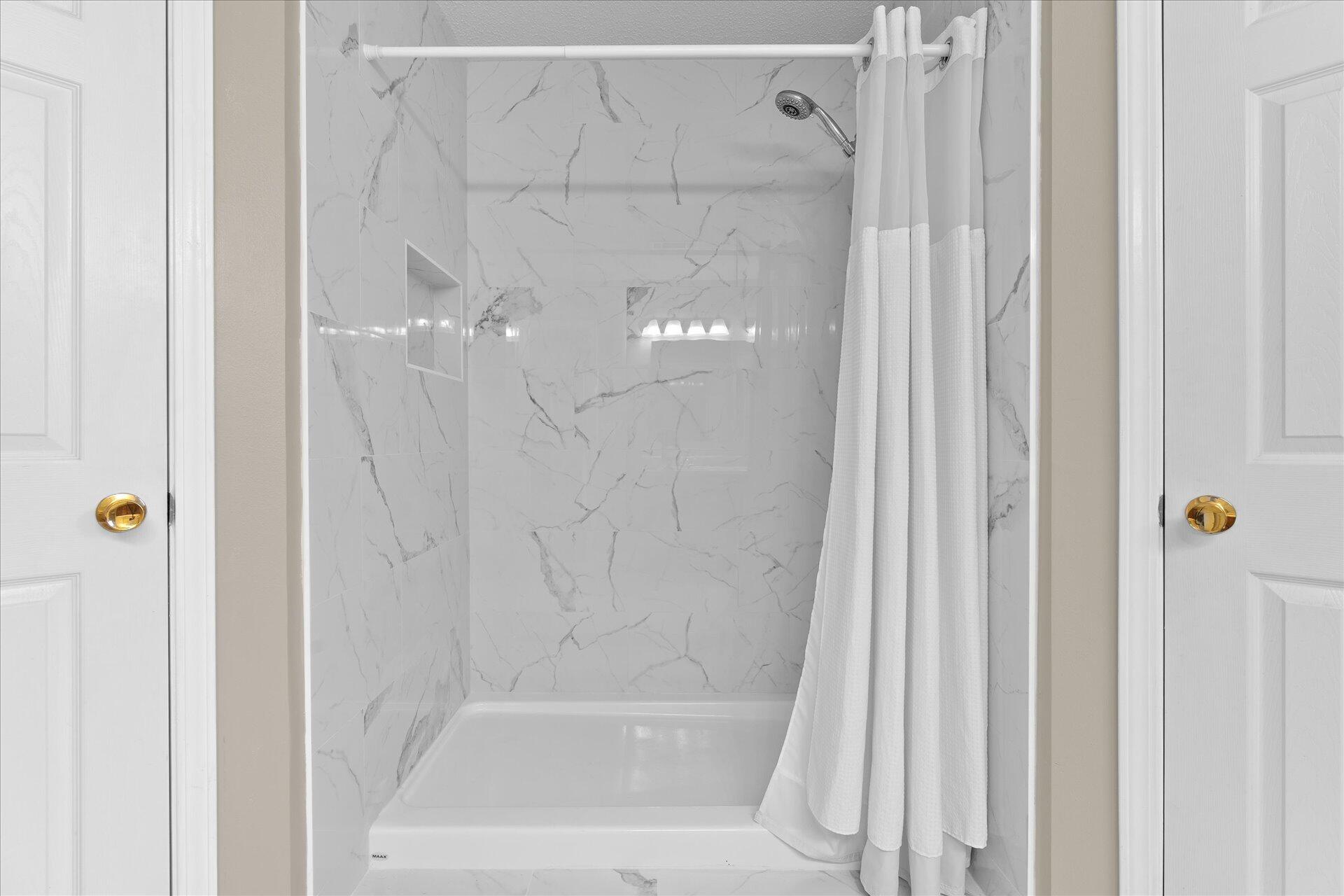 REDSTONE ESTATES - Residential