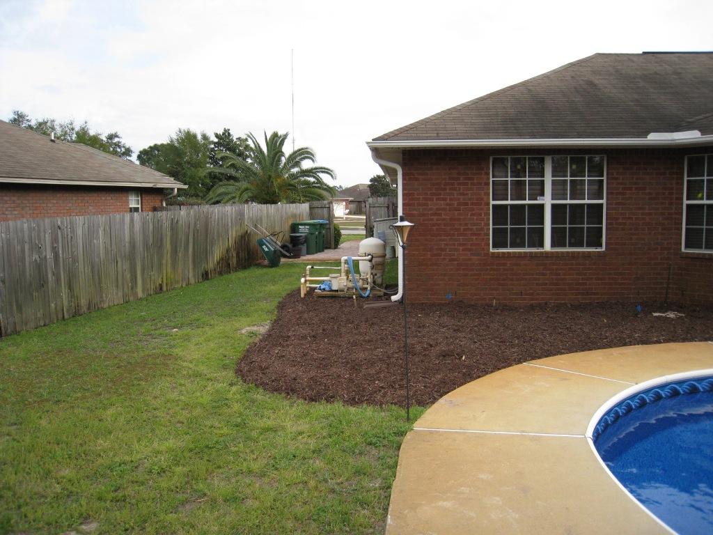 MELISSA OAKS - Residential