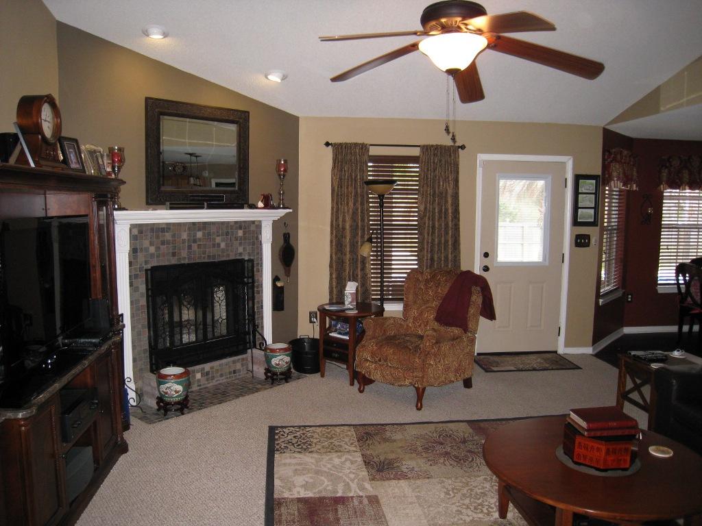 MELISSA OAKS - Residential