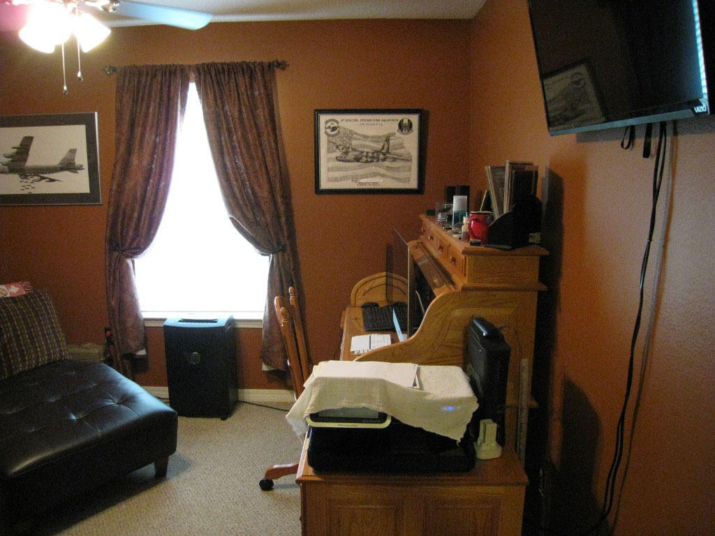 MELISSA OAKS - Residential