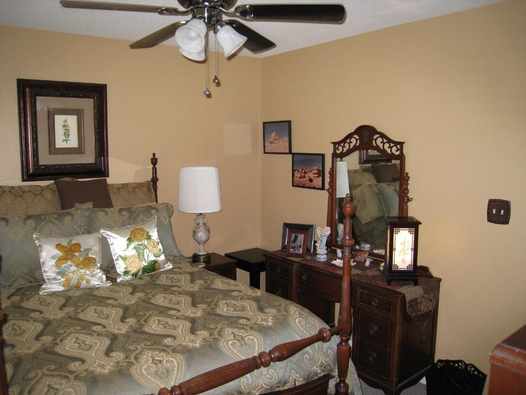 MELISSA OAKS - Residential