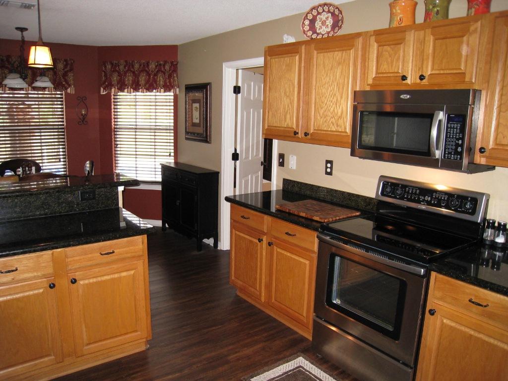 MELISSA OAKS - Residential