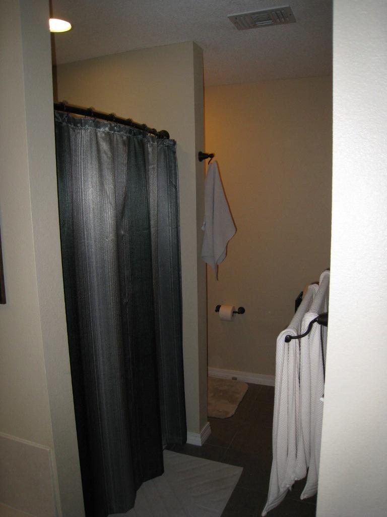 MELISSA OAKS - Residential