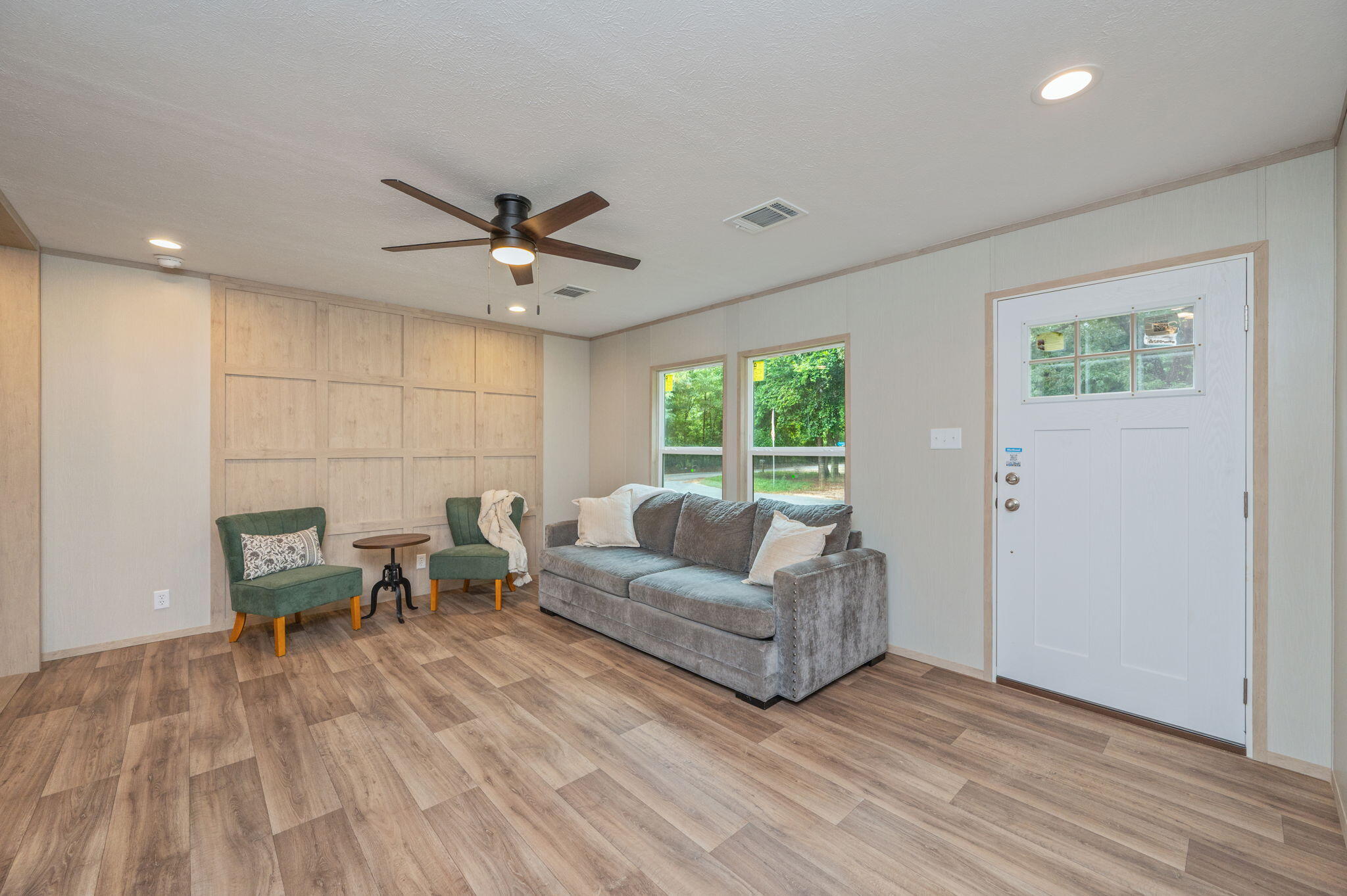 OAKWOOD HILLS UNIT 1 - Residential