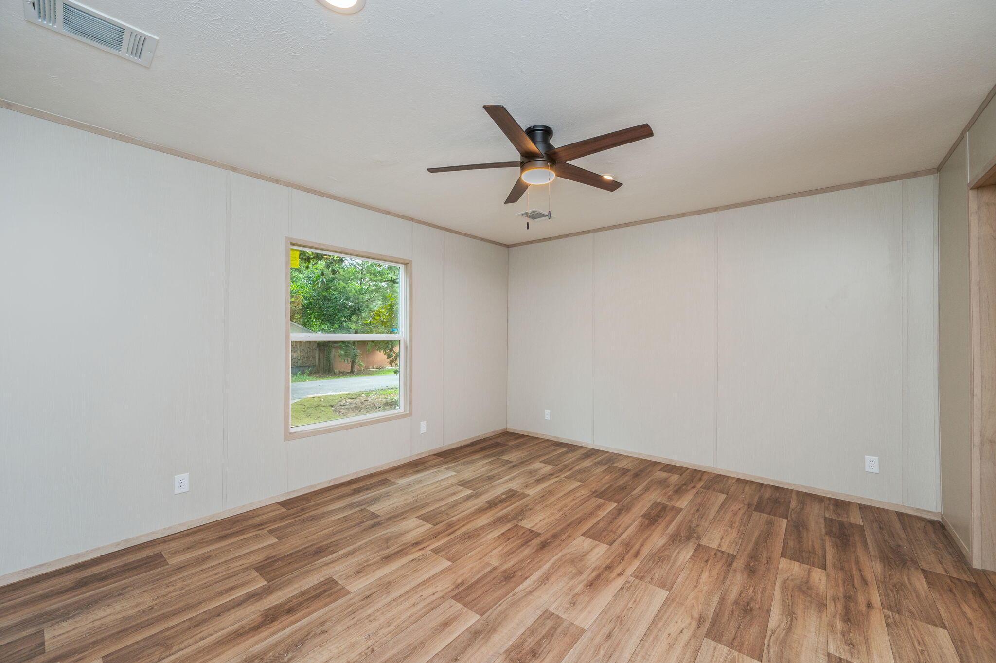 OAKWOOD HILLS UNIT 1 - Residential