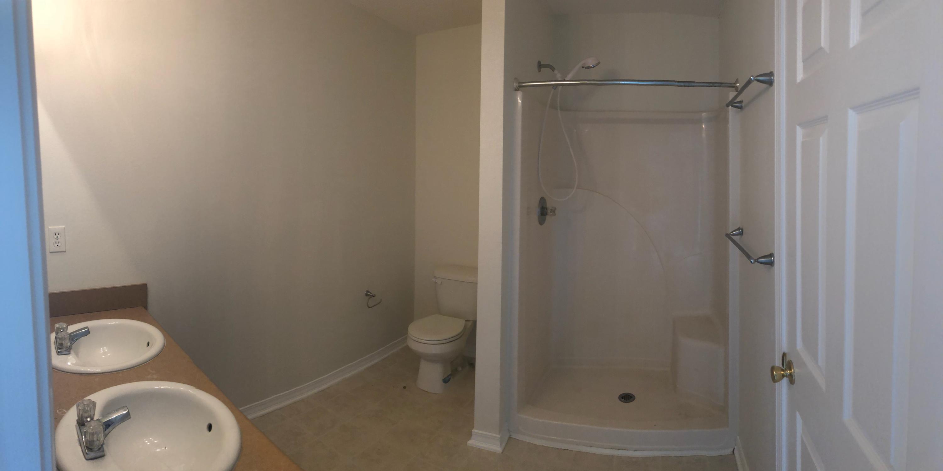 TRIPLE LAKES ESTATES - Residential Lease