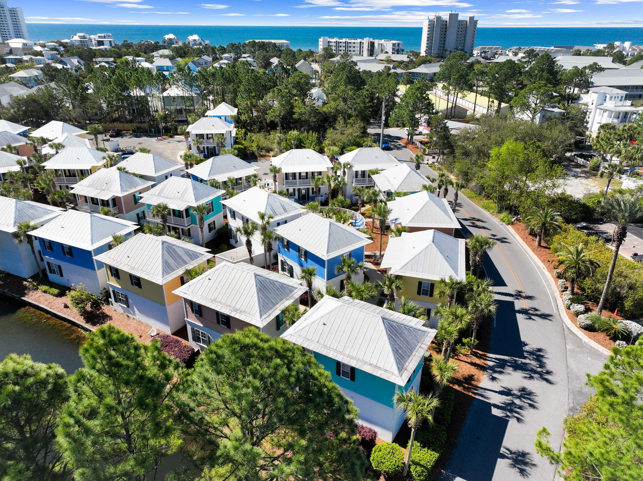 BUNGALOWS AT SEAGROVE BEACH - Residential
