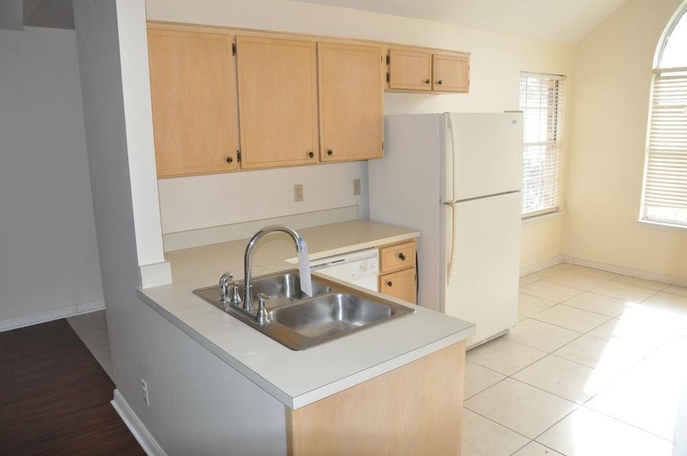 WILLOW BEND - Residential Lease