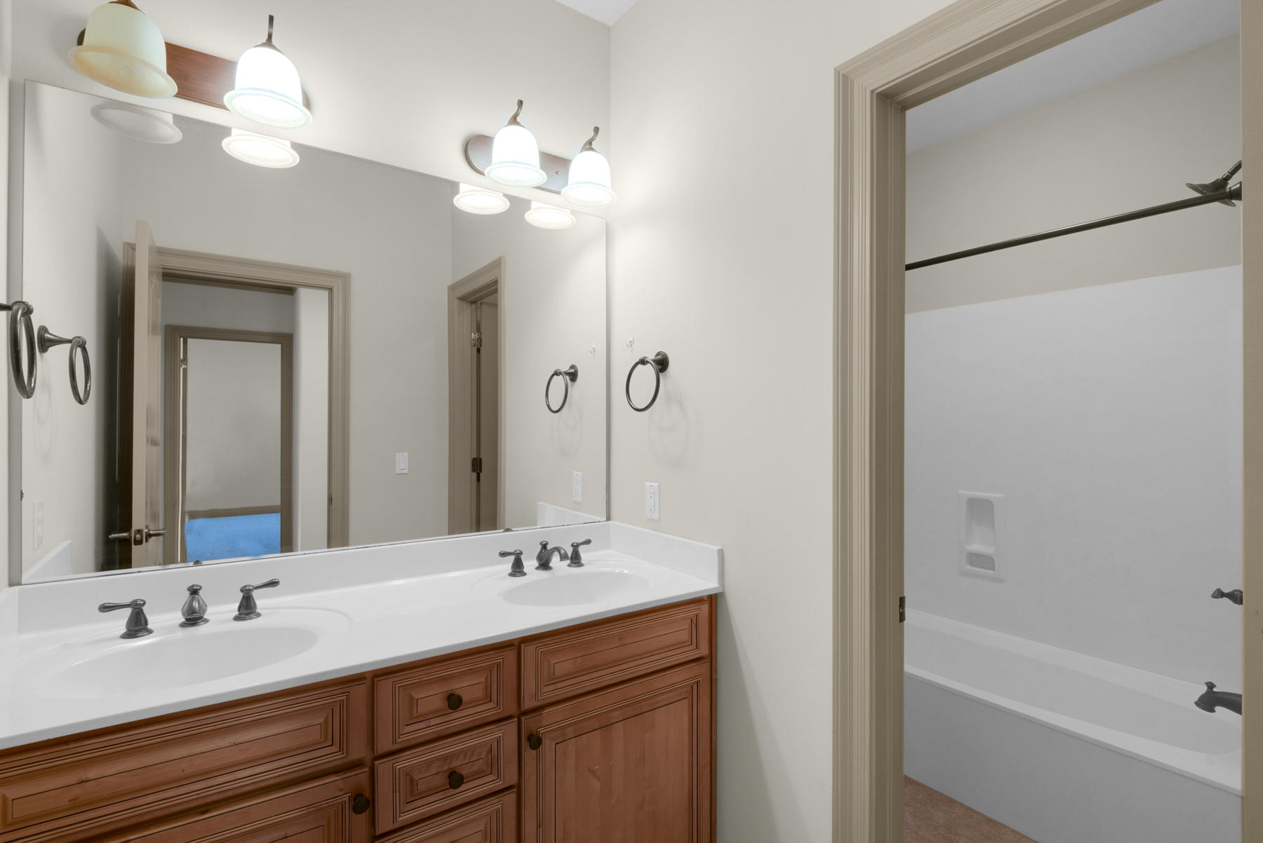 MUSSETT BAYOU ESTATES - Residential