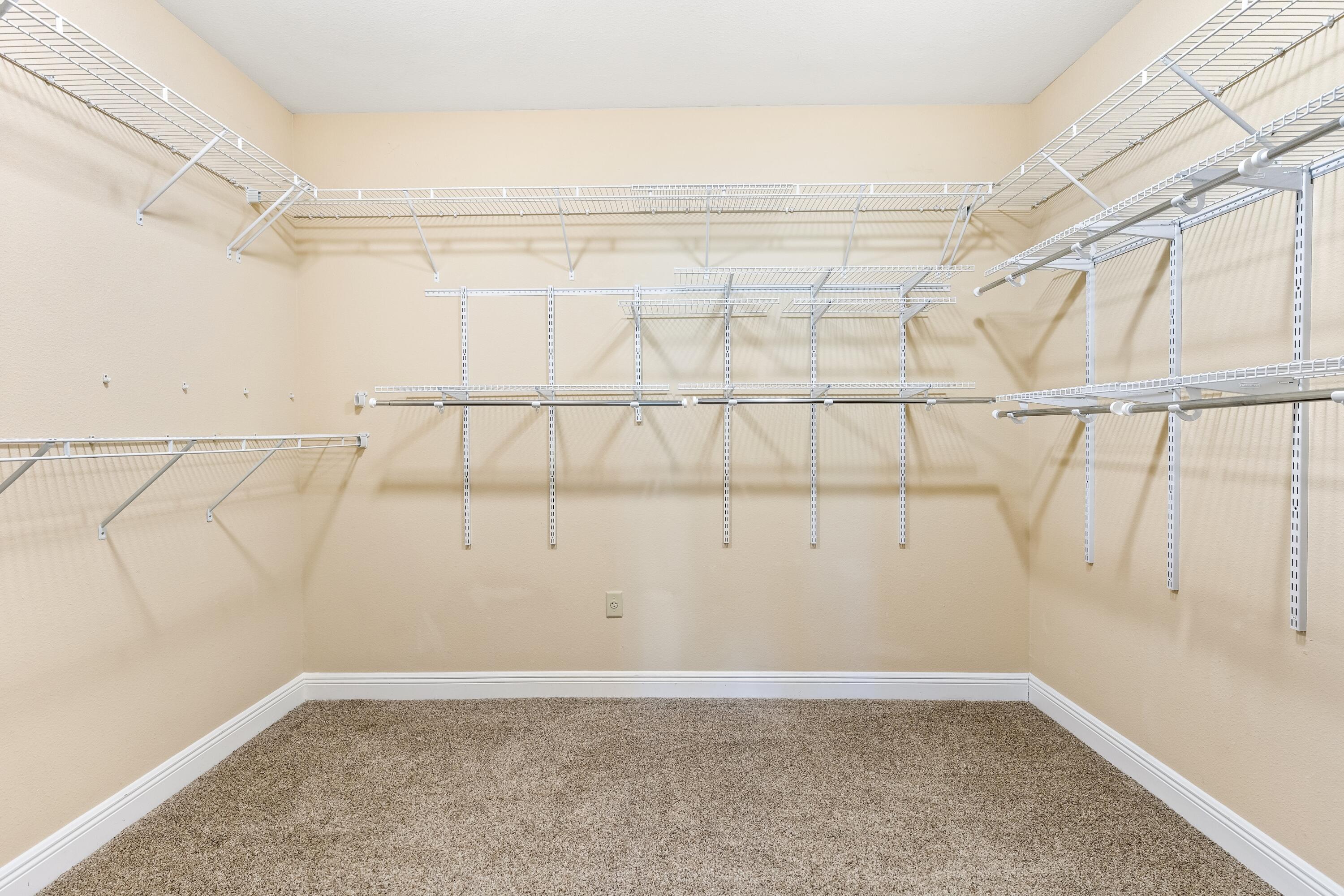 HAMMOCK BAY - SYMPHONY - Residential Lease
