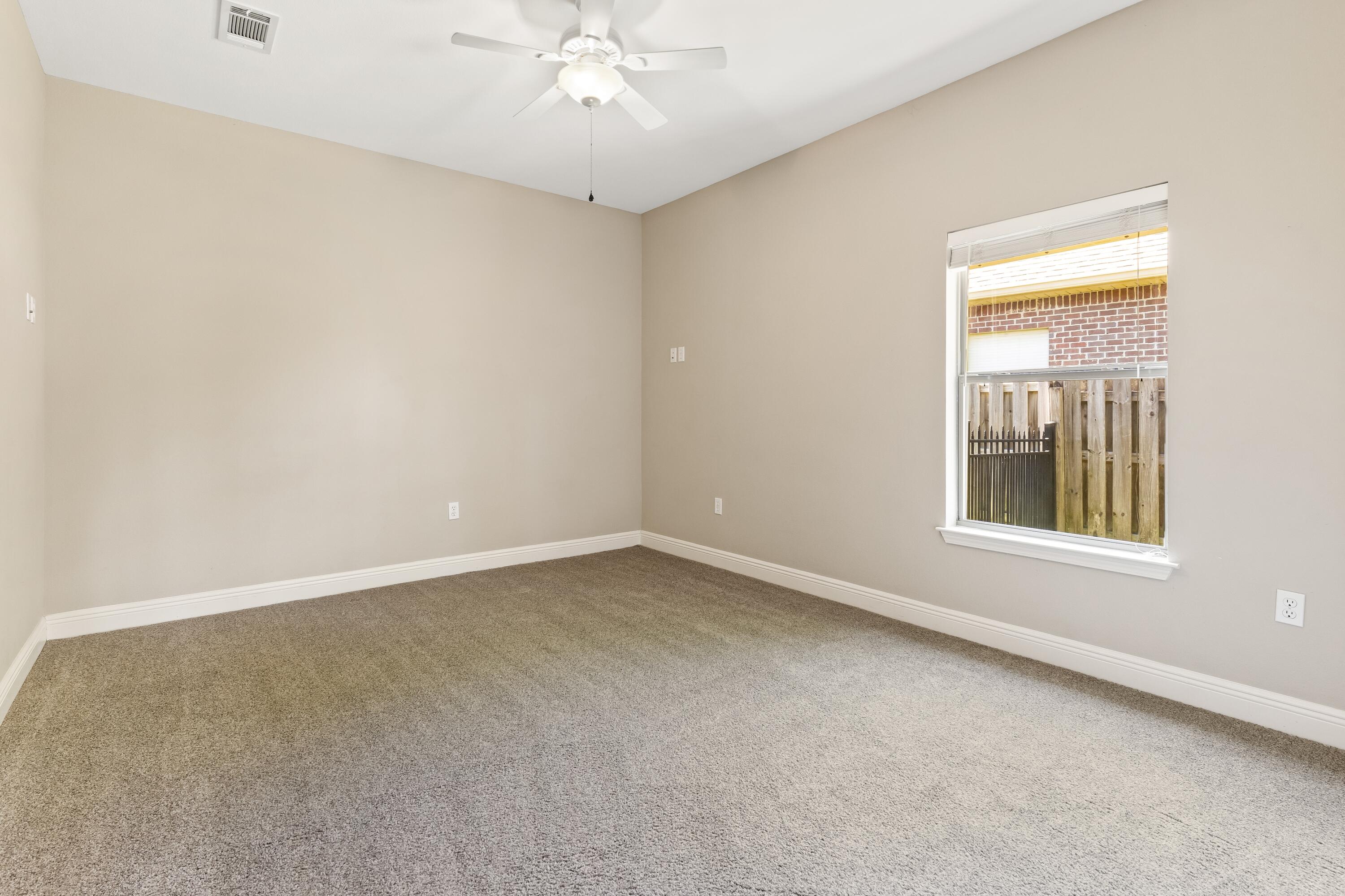 HAMMOCK BAY - SYMPHONY - Residential Lease