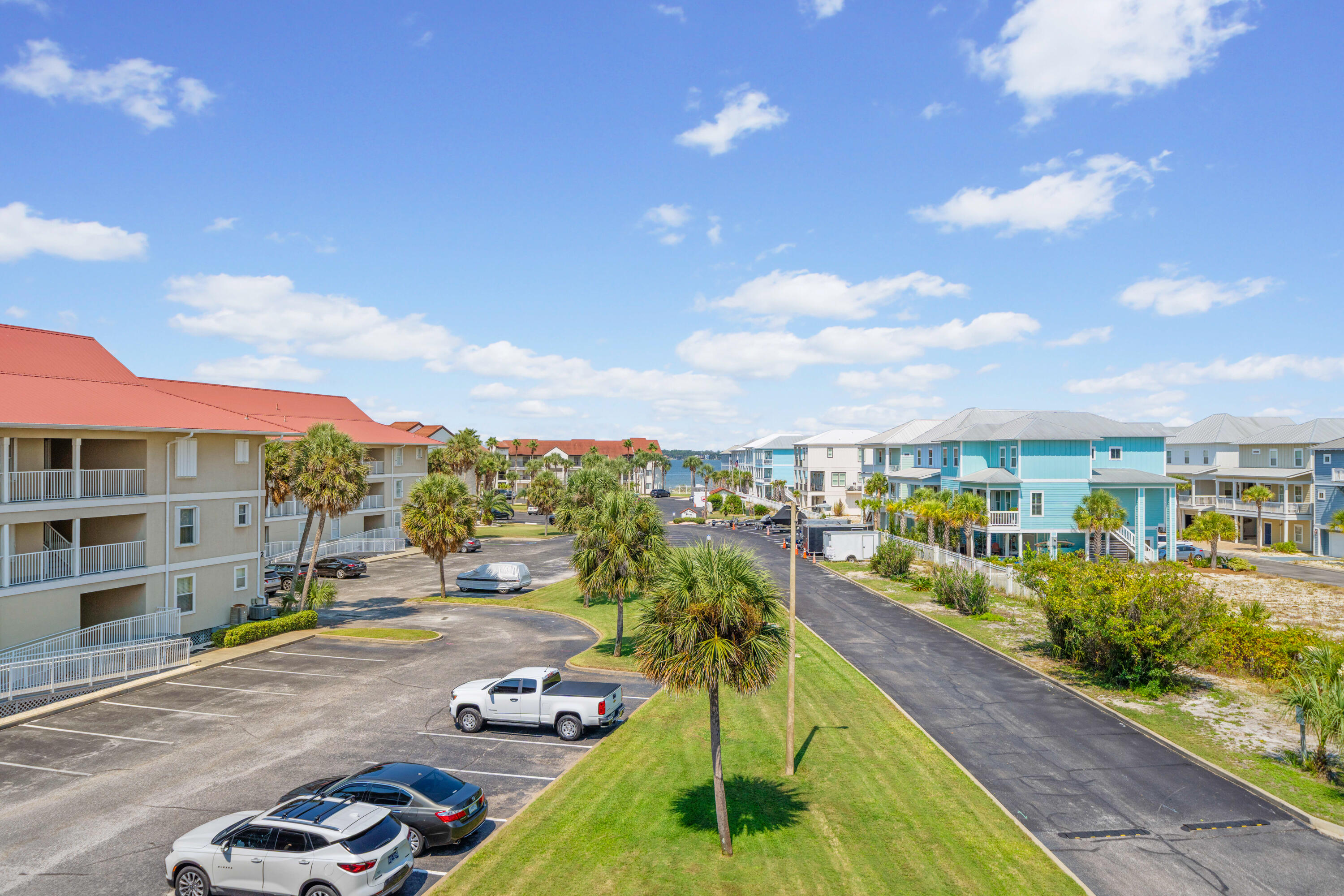 SUNSET HARBOUR VILLAS CONDOMINIUM - Residential