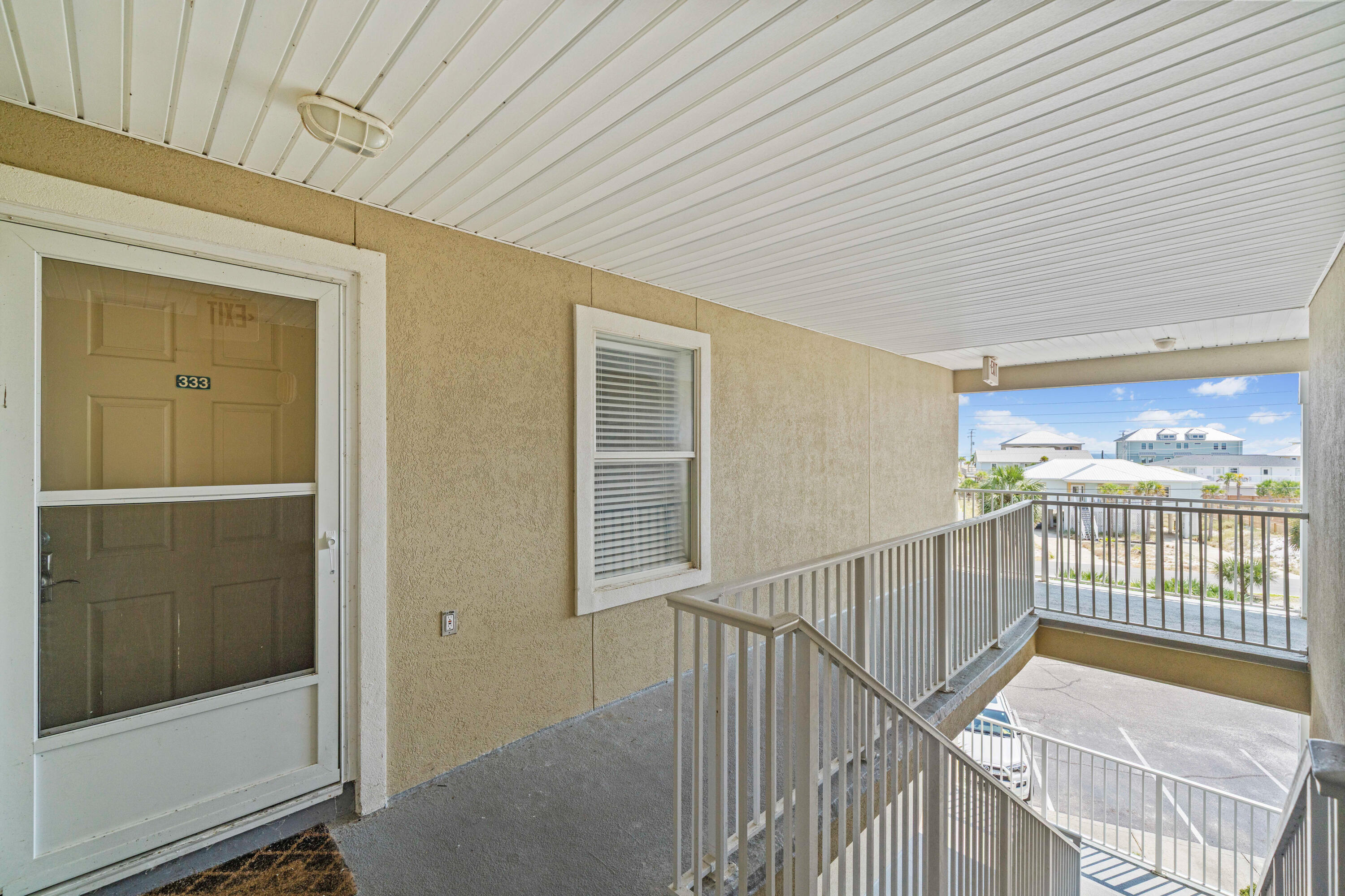 SUNSET HARBOUR VILLAS CONDOMINIUM - Residential