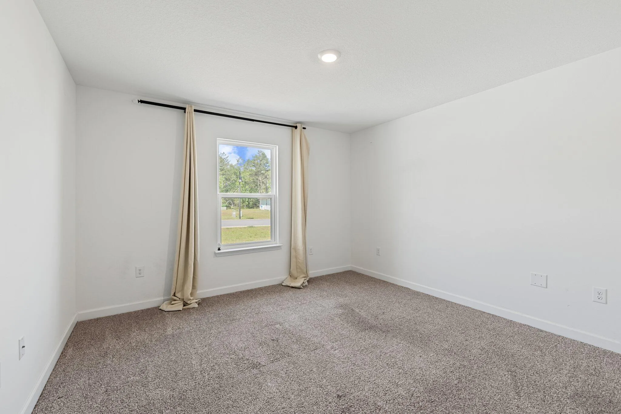 Freeport, Florida 32439, United States, 3 Bedrooms Bedrooms, ,2 BathroomsBathrooms,Residential,Active,121873