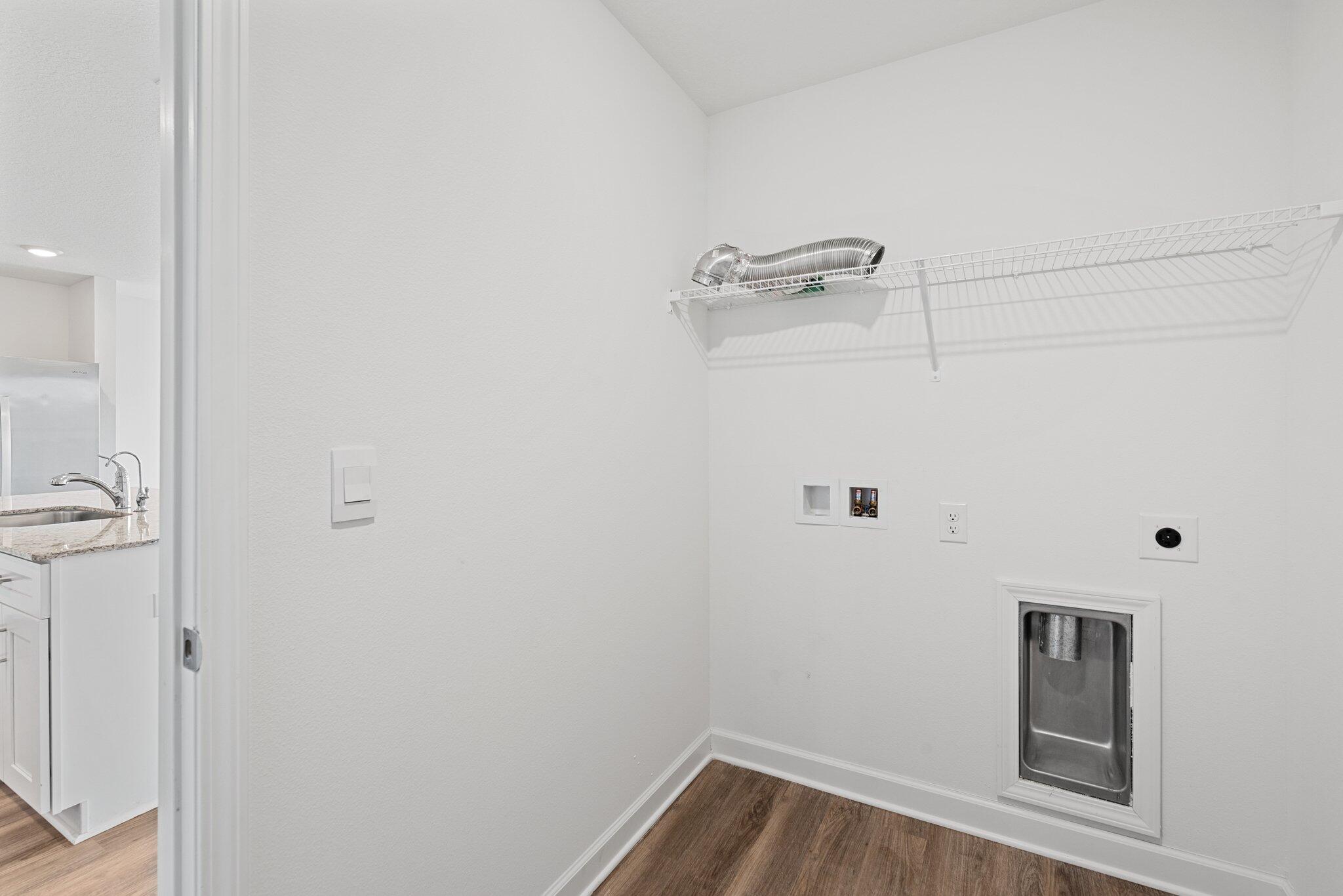 ASHTON PARK PH I - Residential