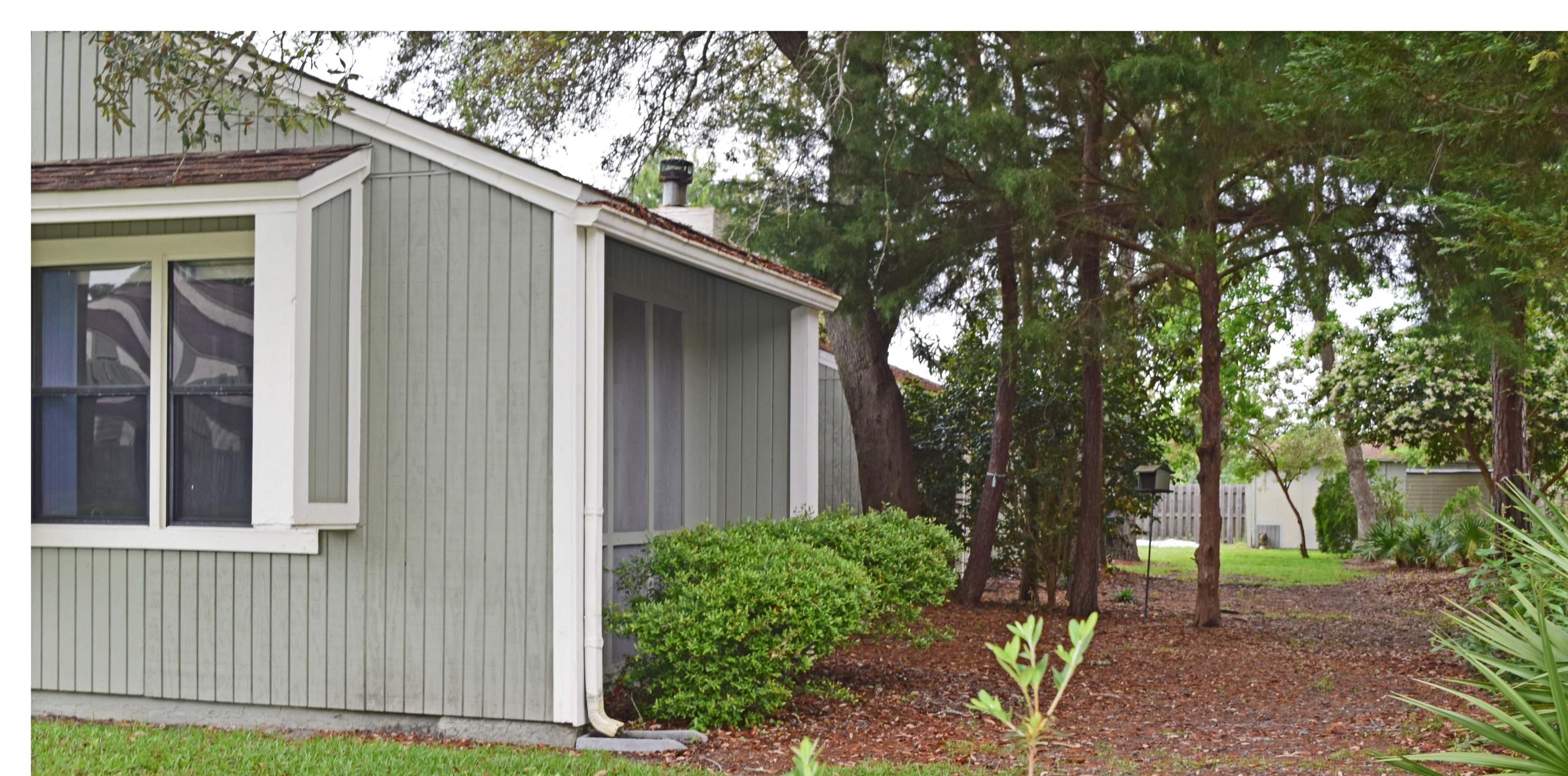 ROYAL OAK VILLAGE - Residential