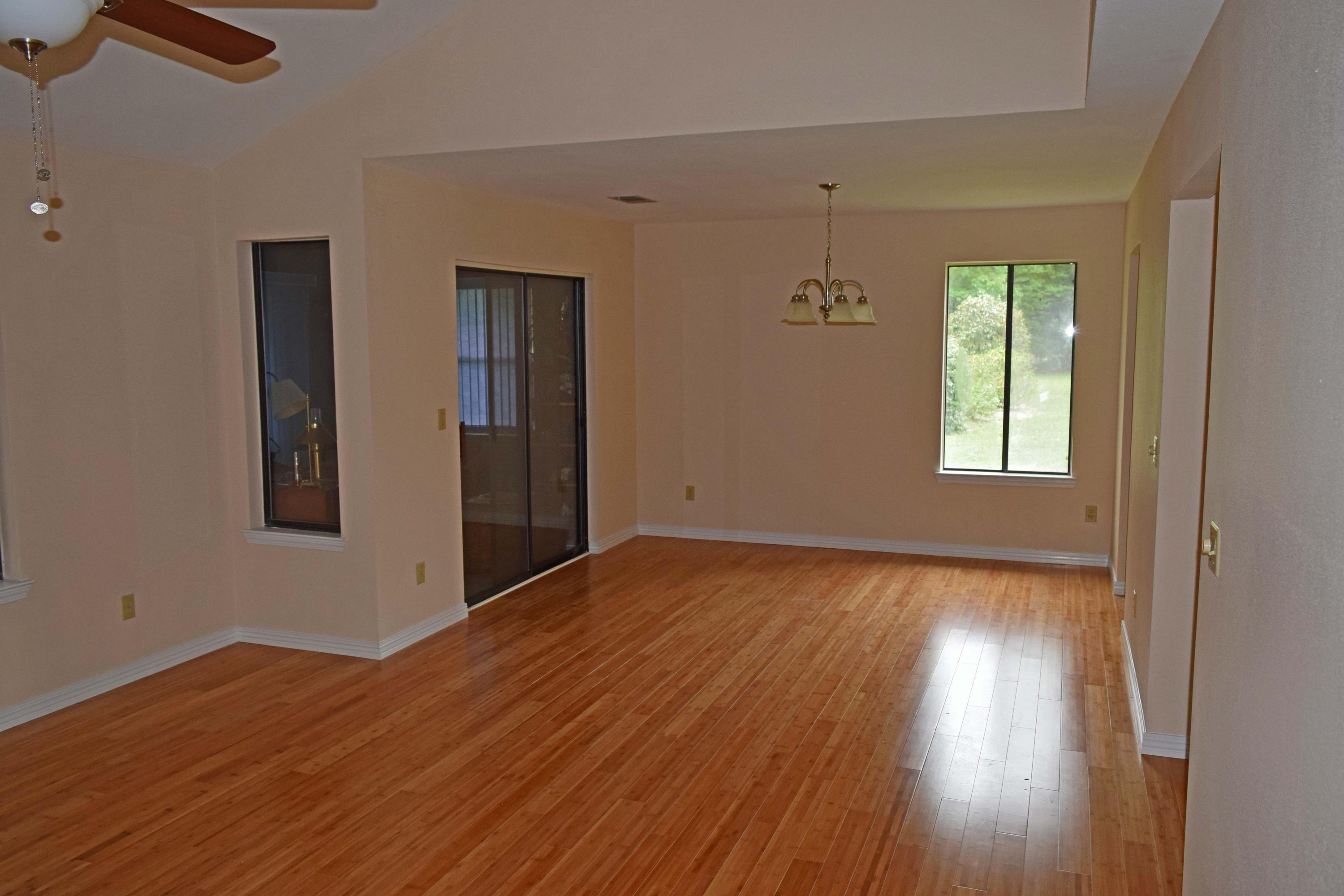 ROYAL OAK VILLAGE - Residential