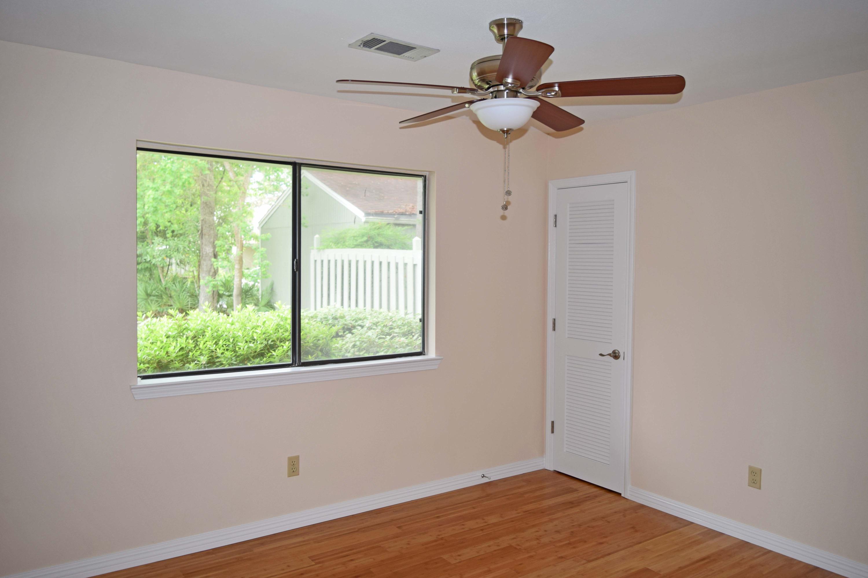 ROYAL OAK VILLAGE - Residential