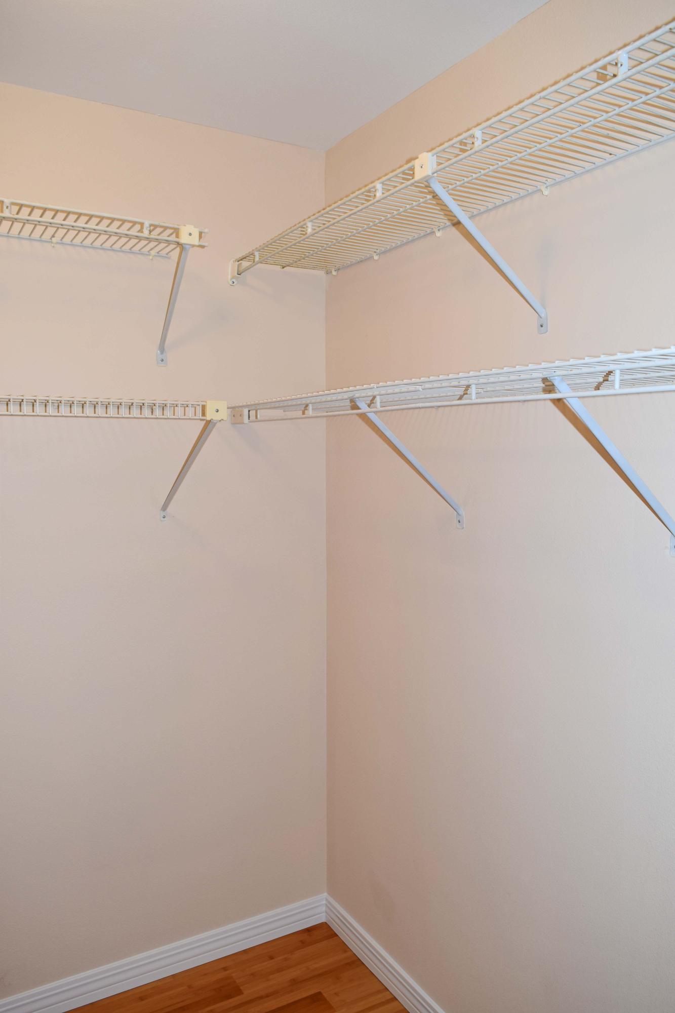 ROYAL OAK VILLAGE - Residential