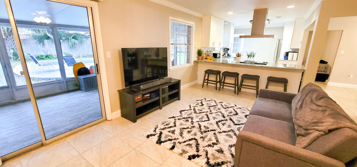 SPRING LAKE #2 - Residential