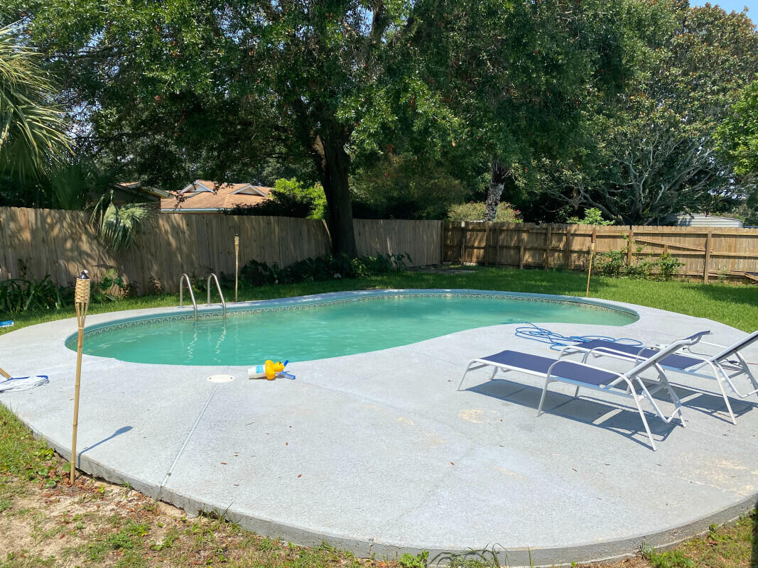 SPRING LAKE #2 - Residential