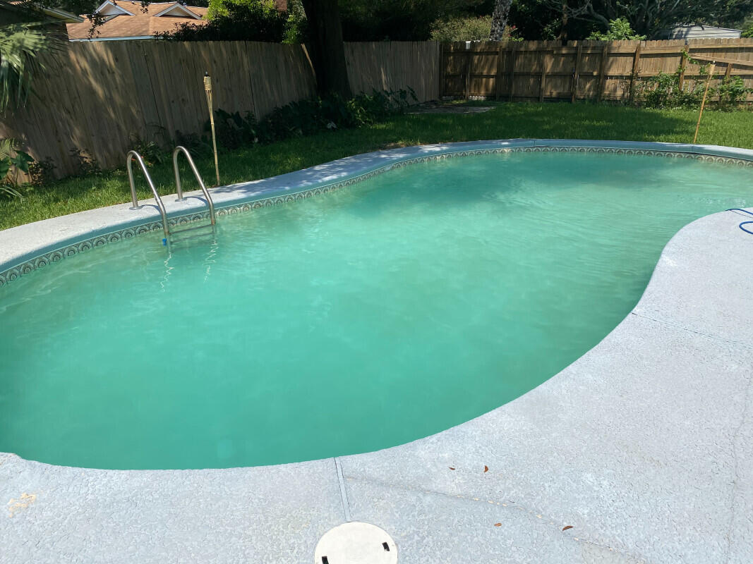 SPRING LAKE #2 - Residential