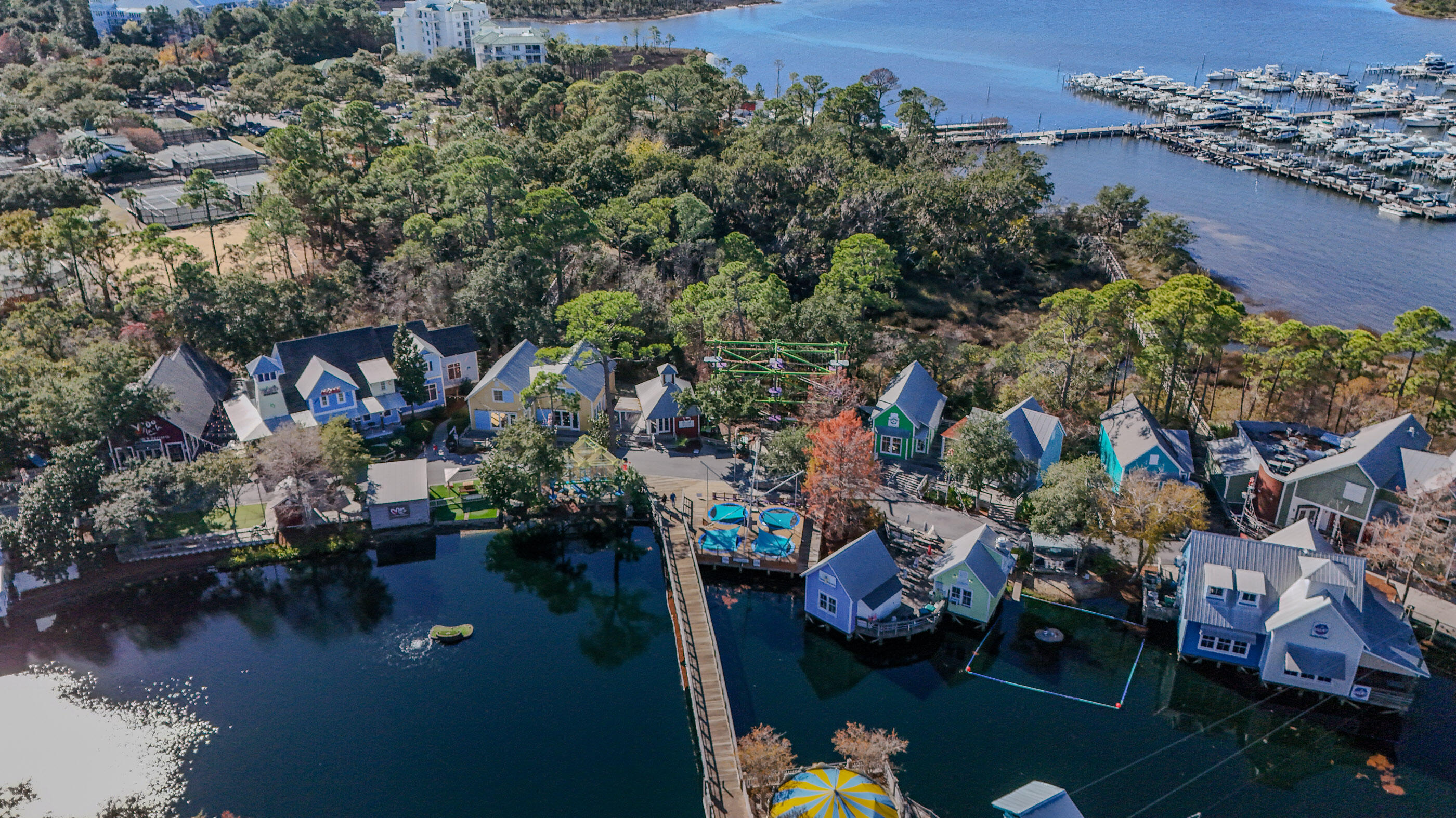 PILOT HOUSE - Residential