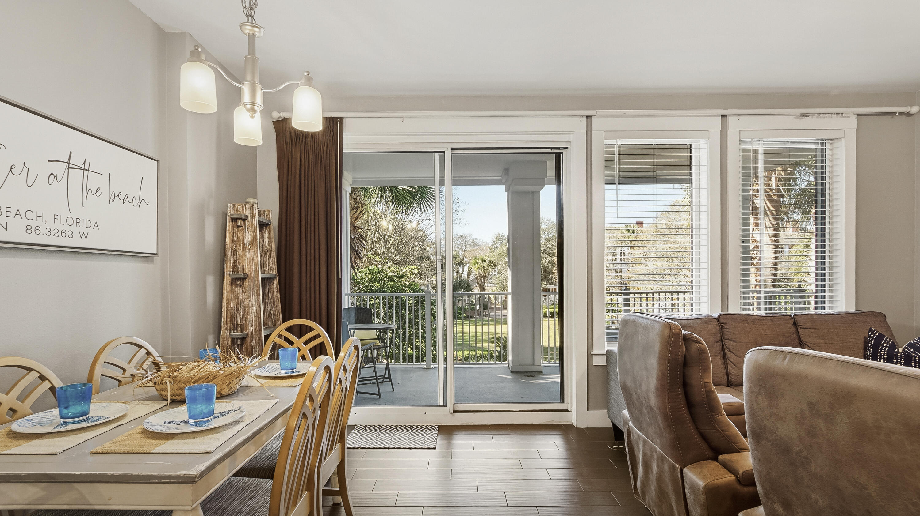 PILOT HOUSE - Residential